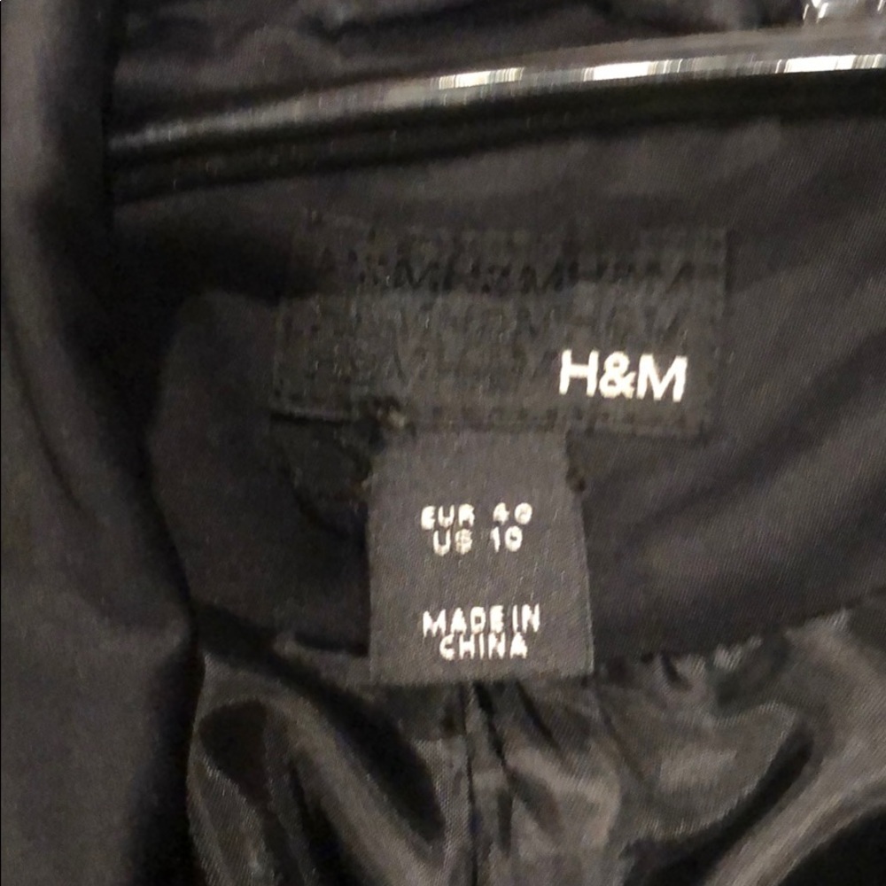 2/$30 H&M jacket - Picture 3 of 7